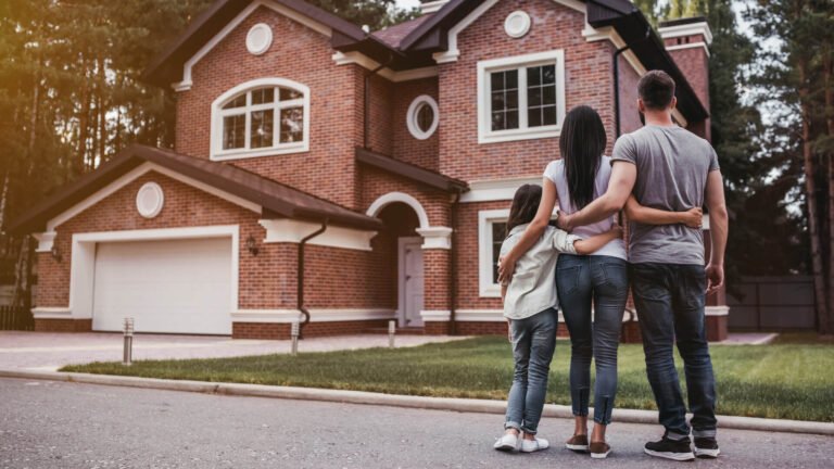I Asked AI If Middle Class Will Disappear