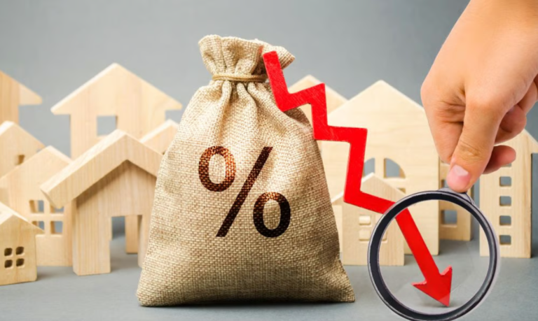 Home price growth to fall behind inflation, Realtor.com forecast shows