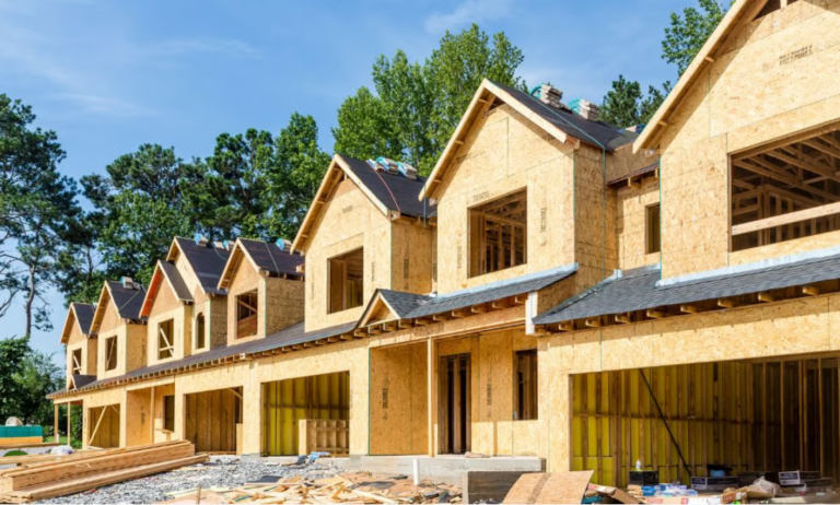 Canada’s housing starts extend slide as builders pull back
