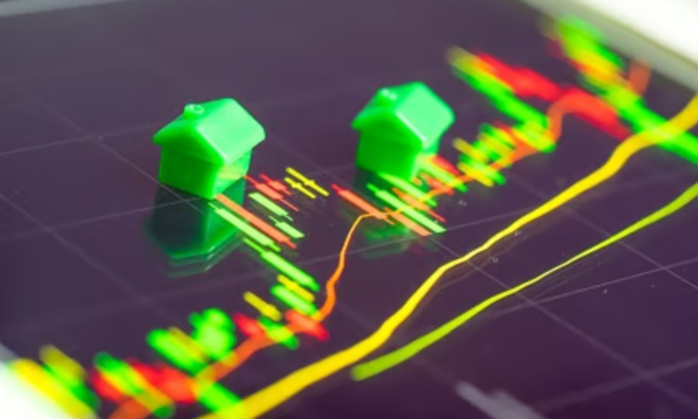 Four weeks of rate increases push the 30-year mortgage to a year-high