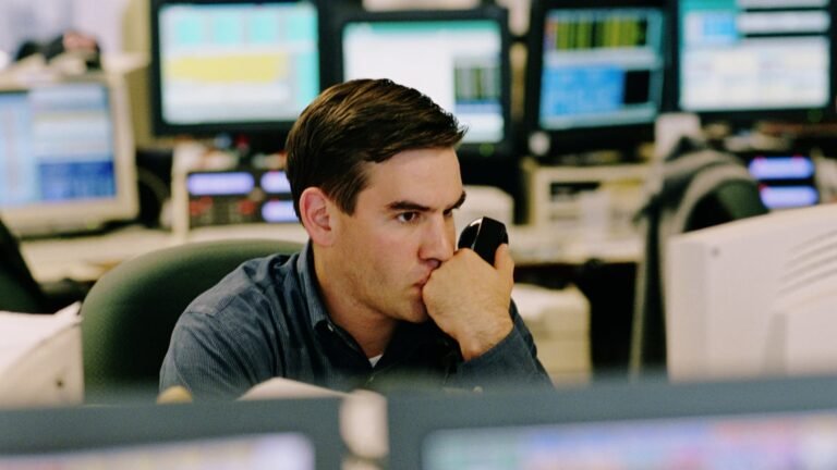 U.S. Treasury yields rise as Wall Street monitors Middle East tensions