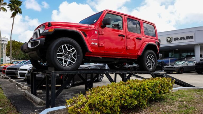 Autos: Stellantis swings to profit on rising demand in North America