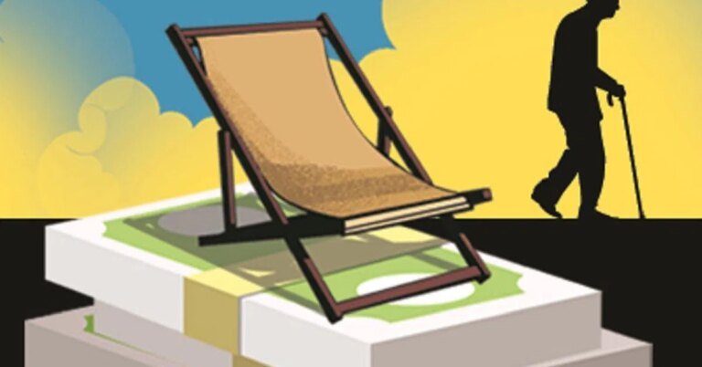 12%, 9% or ₹1,800 PF? How employees should choose under new EPF Scheme | Personal Finance