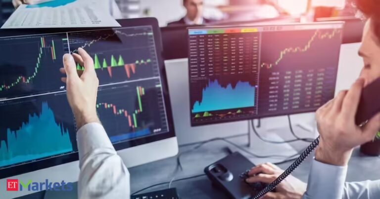 Nifty Bank rises 400 points as HDFC Bank, IndusInd, other stocks jump up to 3% after Q1 updates