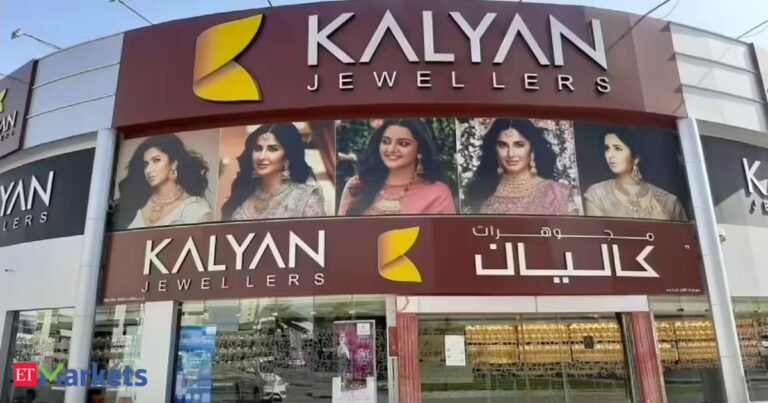 Kalyan Jewellers shares soar over 6% as 38% YoY revenue jump in Q1 update