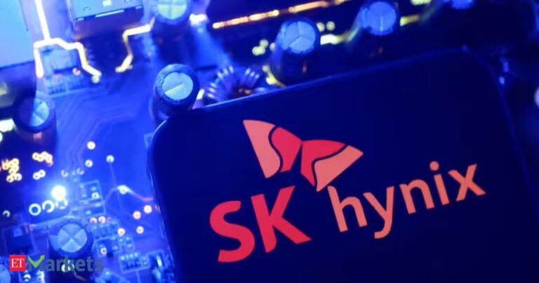 South Korean billionaire’s risky bet pays off, as SK Hynix debuts in New York