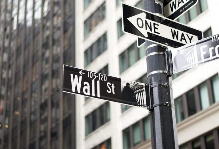 KREF Explores Sale After Posting $122M Loss