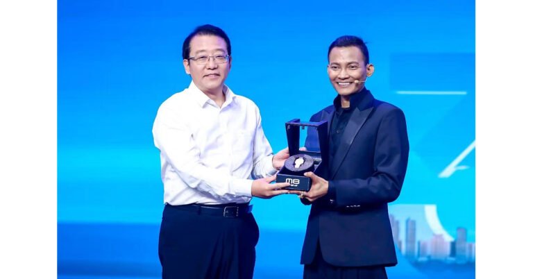 Tony Jaa devient le 30 millionième client de GAC