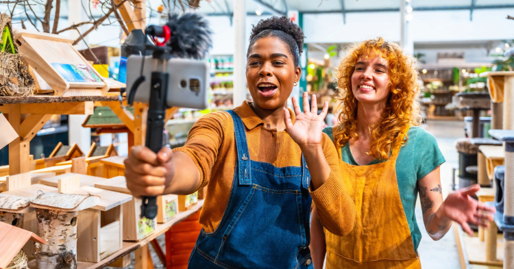 How to Advertise Your Business on Social Media