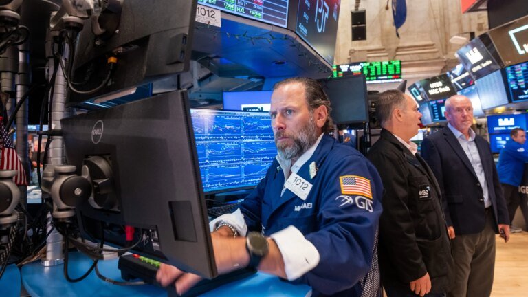 Big Tech Keeps Spending Like There’s No Tomorrow.  Investors Are Getting Nervous