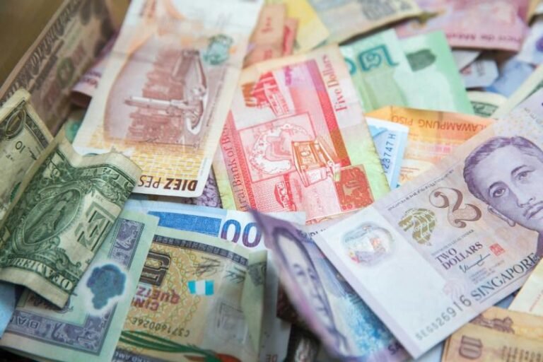 BTC, XRP, ETH’s quiet split: Strong in USD, lagging in yen