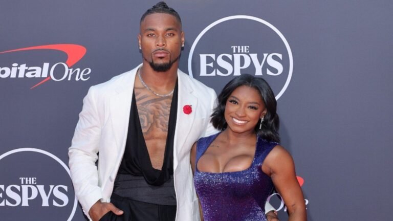 Simone Biles and Jonathan Owens Swap Texas for Indianapolis