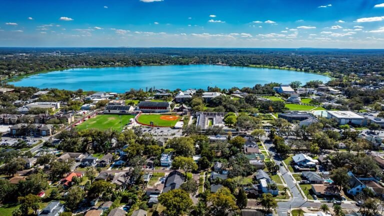 Short Sales Are Rising as Underwater Homeowners Try To Dodge Foreclosure