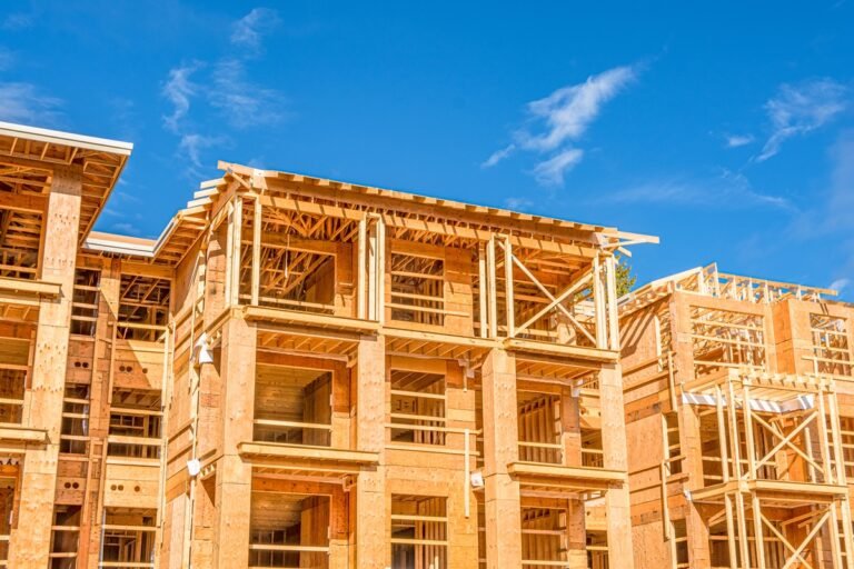 NAHB: Builder Sentiment Declines Again Amid High Rates, Cost Pressures
