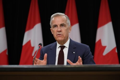 Carney gets high marks on economy despite recession talk, poll says
