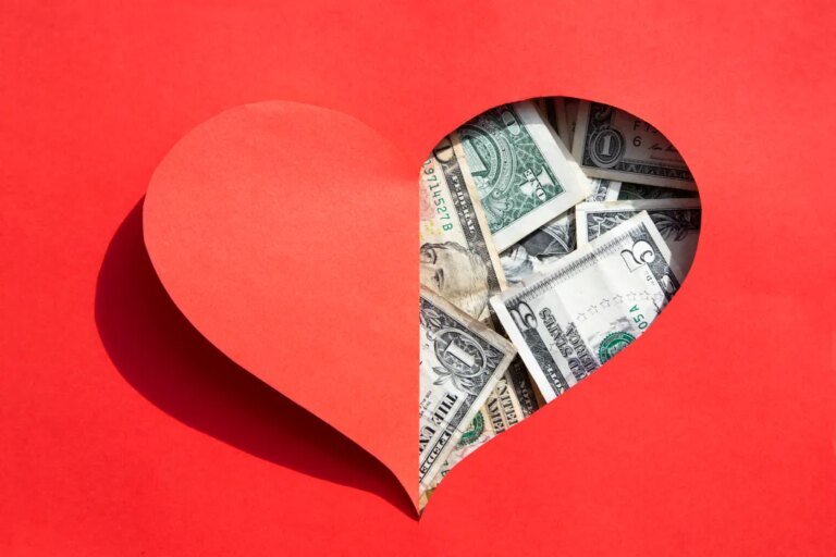 Single Americans Have Salary Expectations for Their Ideal Partners