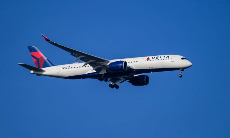 Delta’s New Basic Business Fares Strip Away Valuable Perks