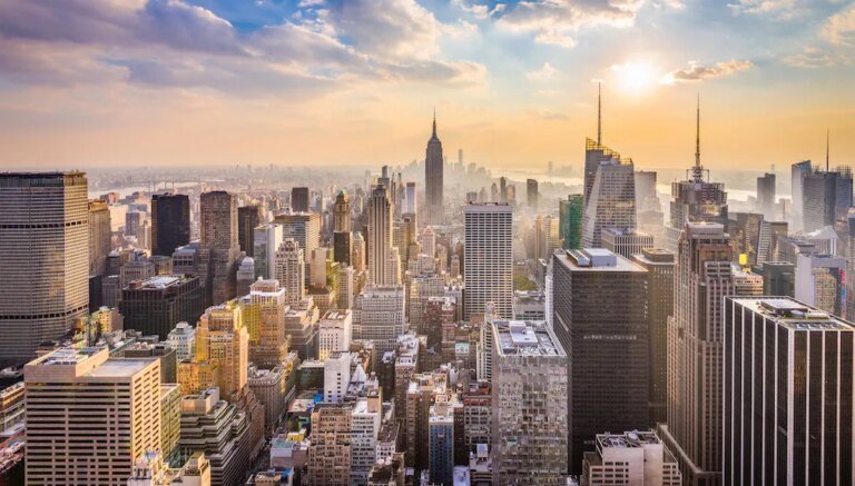 New York City posts notice of new tax levy to pied-a-terre owners