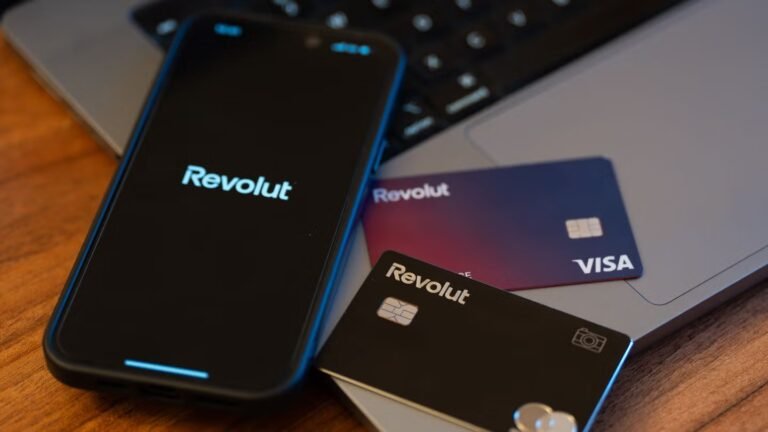 Revolut opens access to private market funds