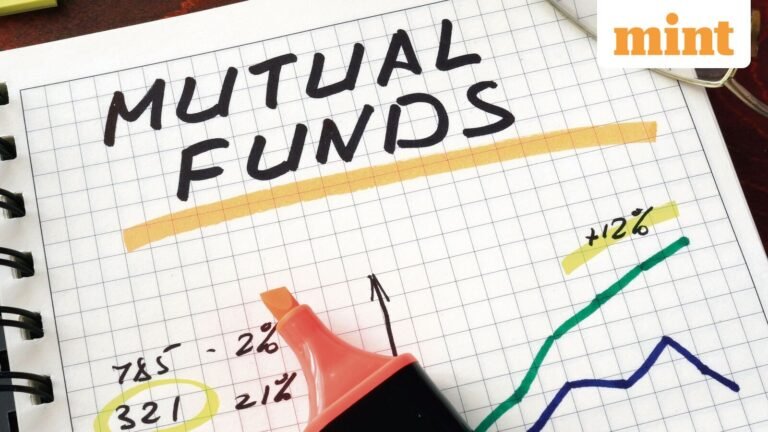 How many mutual funds should you own? Experts explain the right portfolio mix