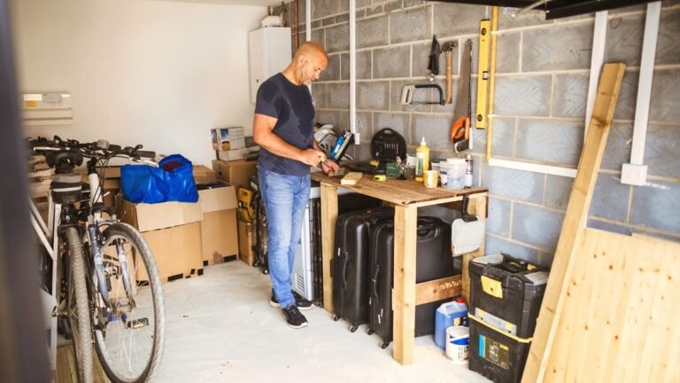 5 Tricks Pros Use To Keep a Garage Cool