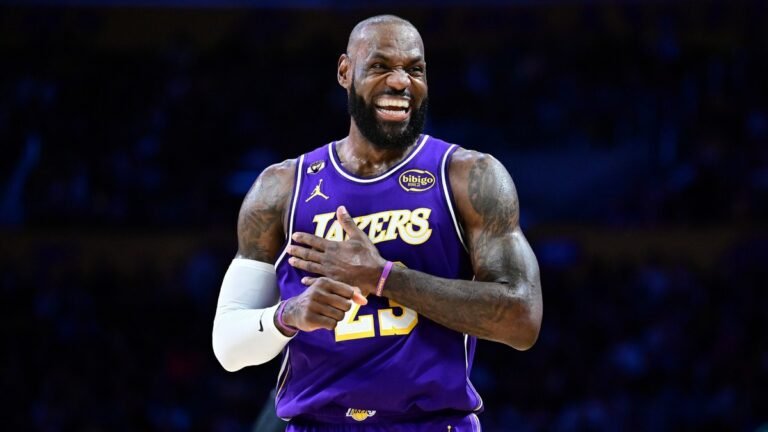 LeBron James Will Quit L.A. for Philadelphia as He Signs With 76ers