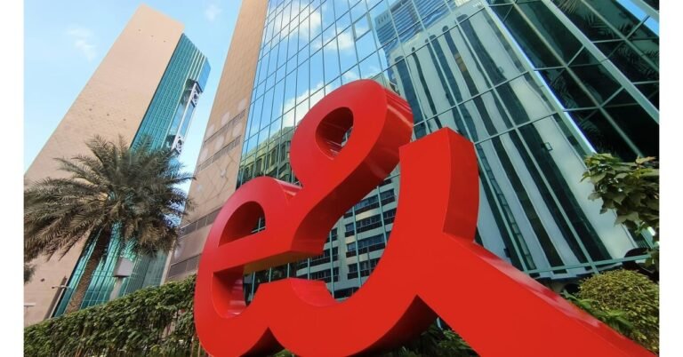 e& Announces USD 5.95 Billion Sale of Vodafone Investment