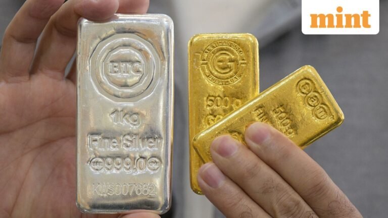 Gold, silver prices today, 31 July: Check retail rates of 24K, 22K gold, 999 silver in Delhi, Mumbai and Kolkata