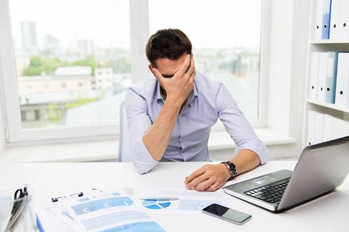 Canadian workers are in a record wellbeing slump, RBC poll finds