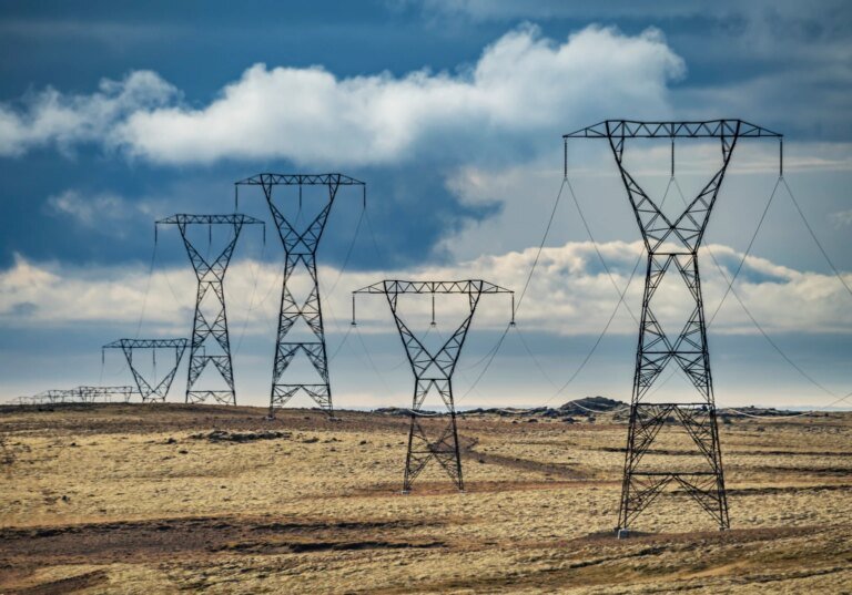 Quanta Services: Buy The Bottleneck Between AI And Energized Power (NYSE:PWR)