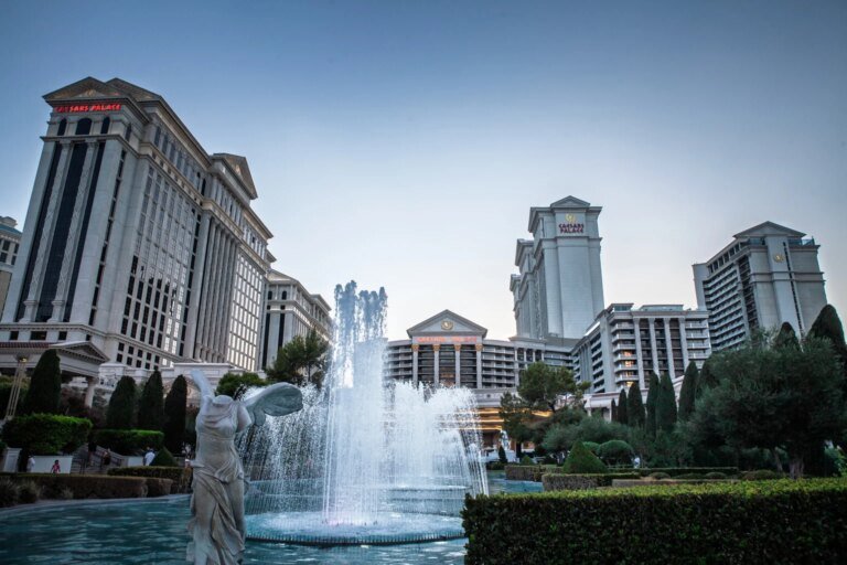 Caesars Entertainment: Why A Merger Arb Trade Could Be Worth A Flyer