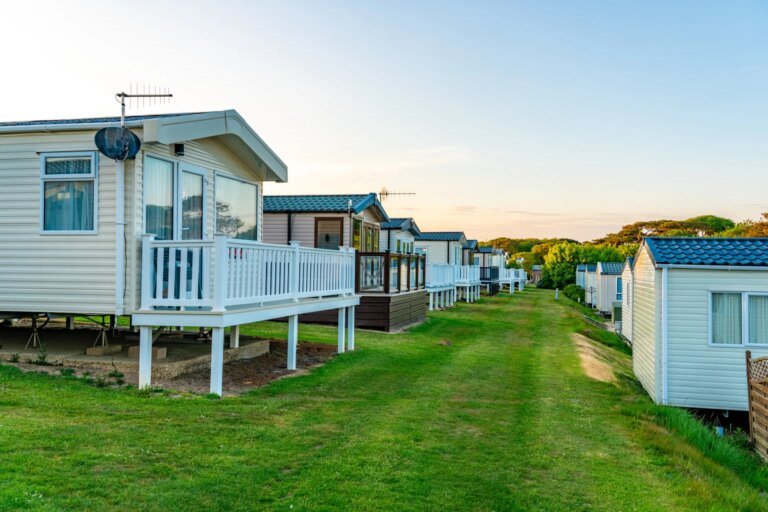Equity LifeStyle Properties Stock: Demographic Tailwinds Sticky Tenants Growth (NYSE:ELS)