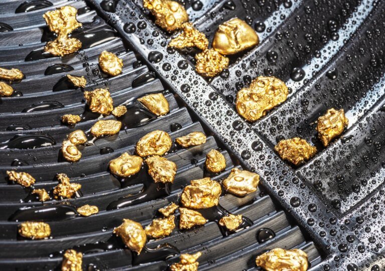 NUGT Turbocharges Gold Mining Stocks And Could Offer Value After Gold's Correction