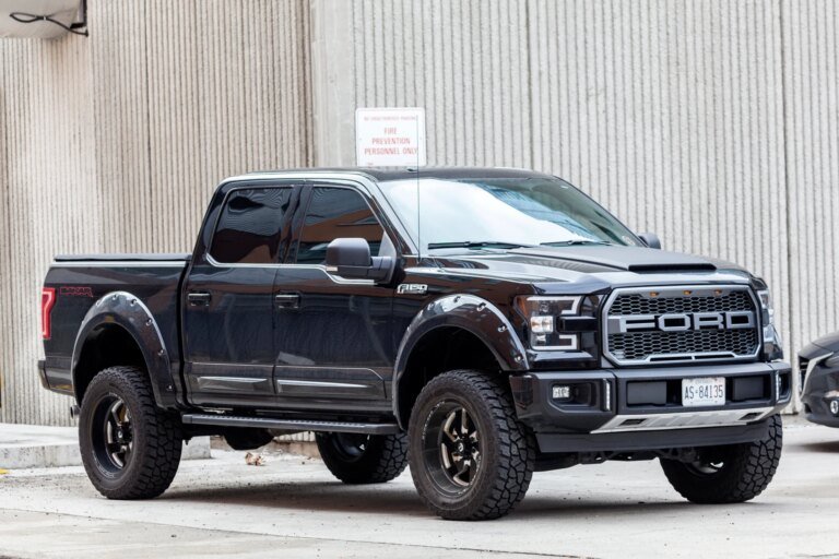 Ford: Solid Dividend, But Multiple Expansion Needs A Catalyst (Earnings Review)