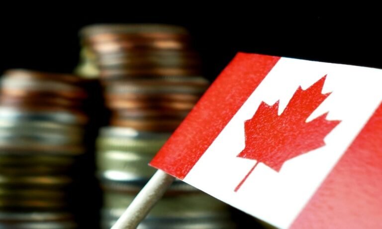 Canadian consumer confidence holds near neutral as economic outlook brightens