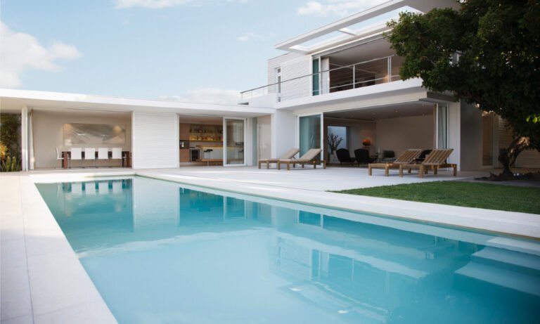 US luxury housing draws record global demand as wealthy buyers ‘landmaxx’