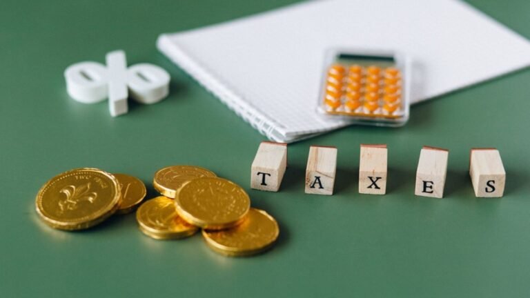 How NRIs Can Cut Tax on Mutual Fund Gains; Without Breaking a Single Rule