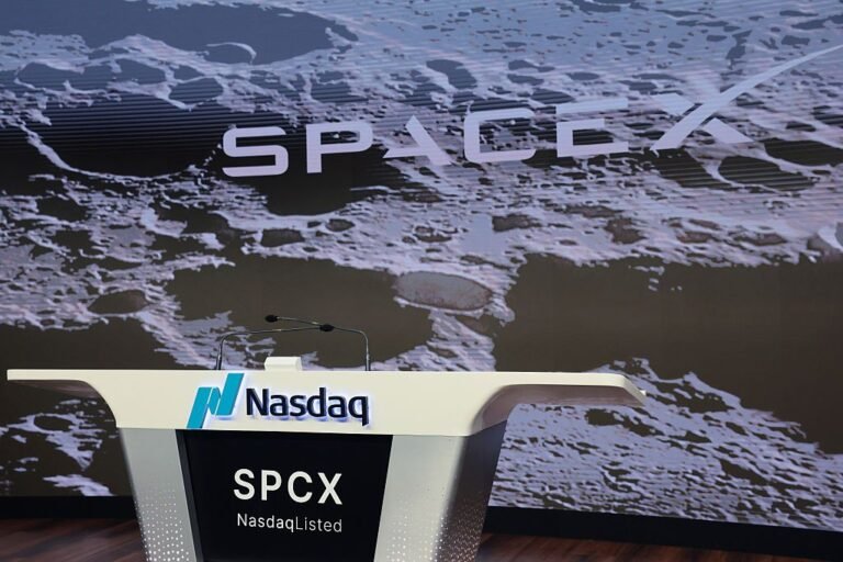 High hopes for SpaceX as its lands on Nasdaq 100