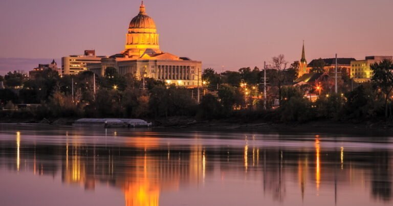 Missouri signs CPA pathway bills into law