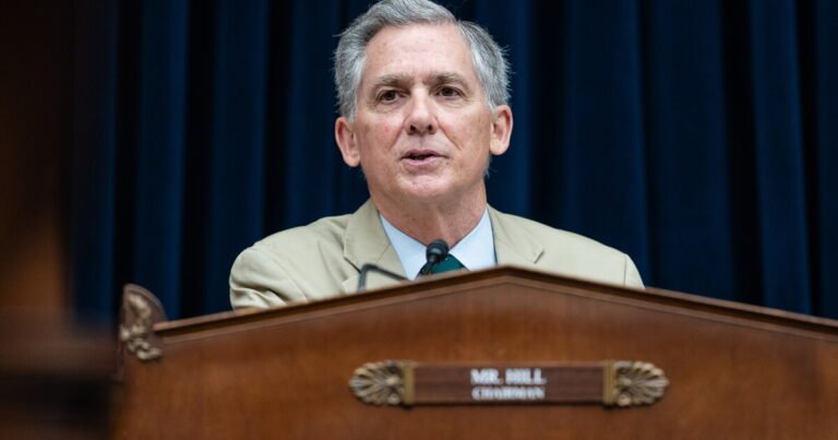 GOP fraud plan: More tools for banks, no scam liability