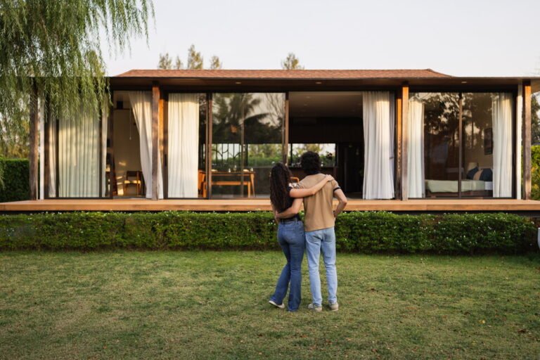 FHA vs. Conventional Loan: Why Highly Qualified Buyers Might Choose an FHA | Mortgages
