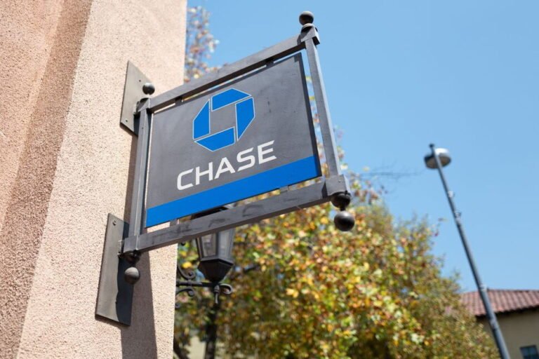 Chase Sapphire Preferred Card Offers Highest Sign-Up Bonus | Credit Cards