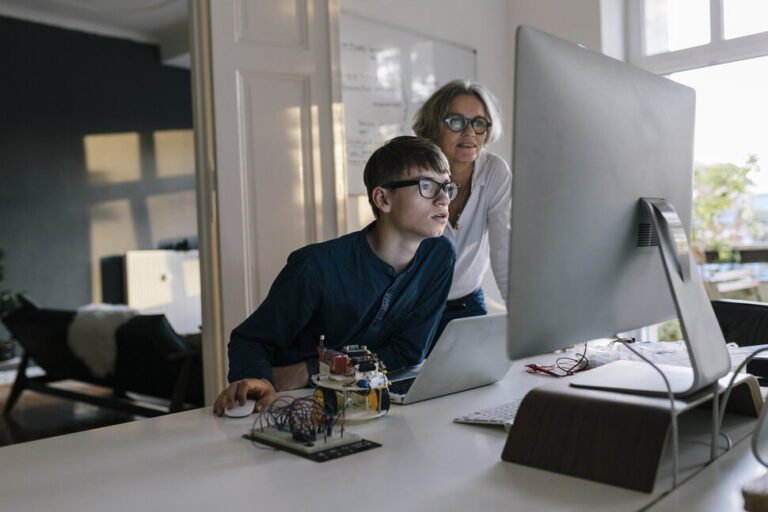 Best Parent Student Loans: Parent PLUS and Private of July 2026