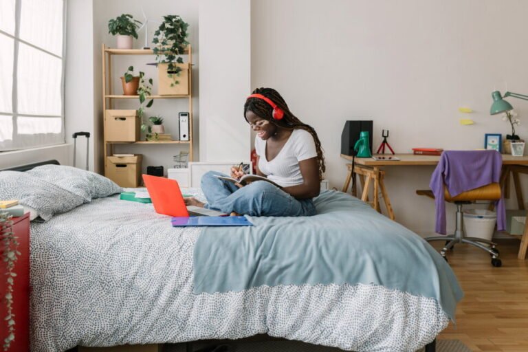 3 Unique Perks of College Ave | Student Loans